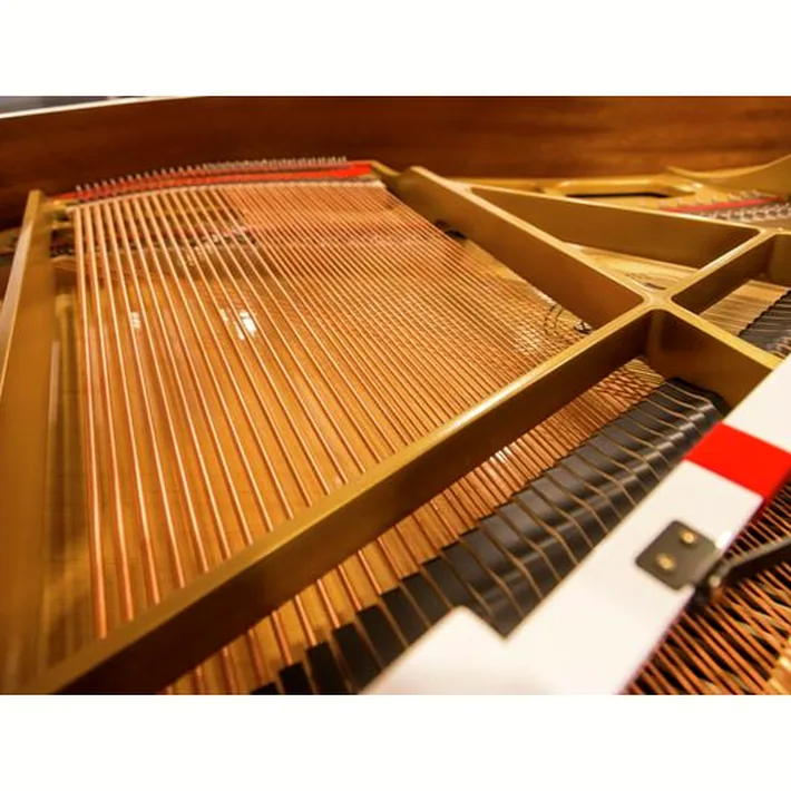 Kawai GL 10 WH/P Grand Piano