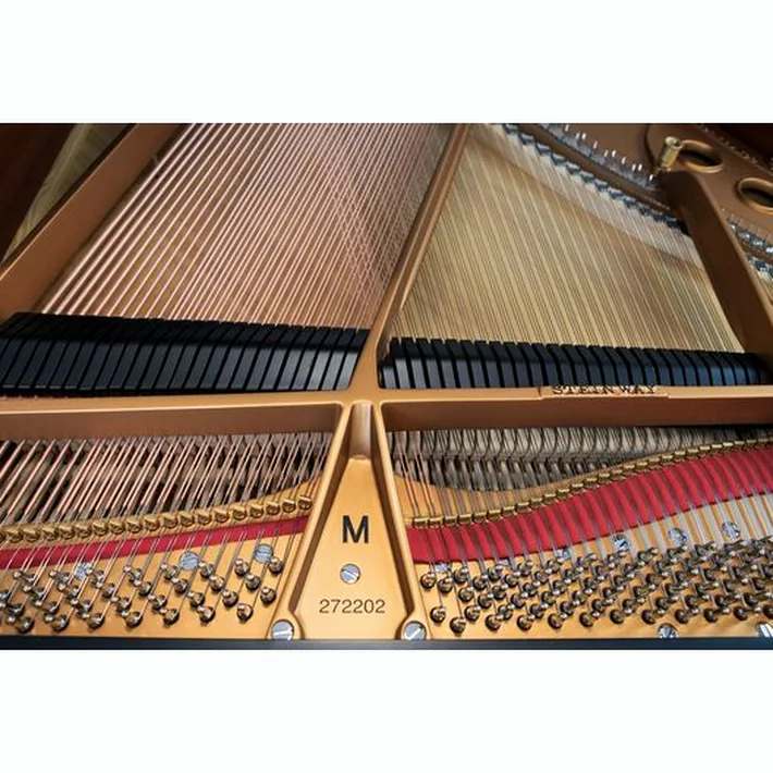 Steinway & Sons M-170