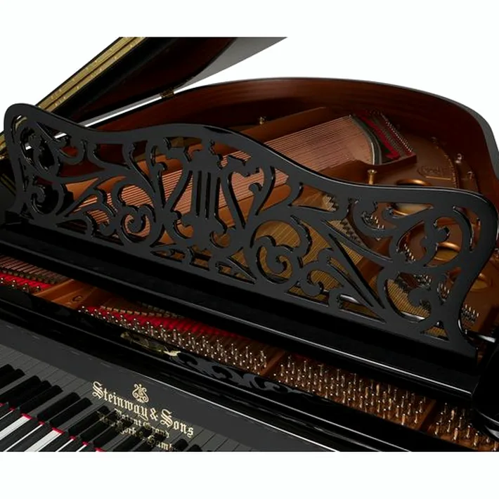 Steinway & Sons O-180