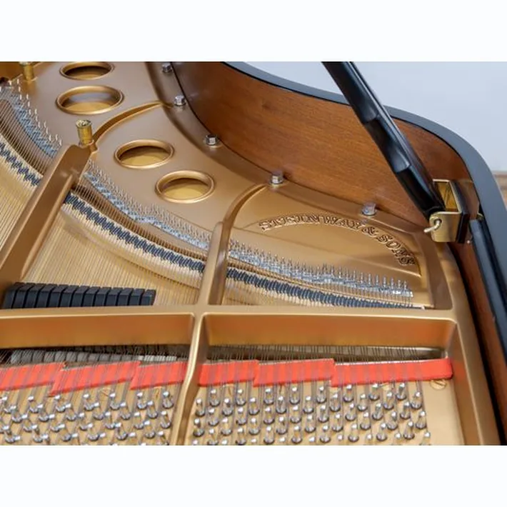Steinway & Sons O-180 used